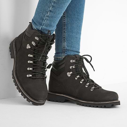 Lightweight boots womens online