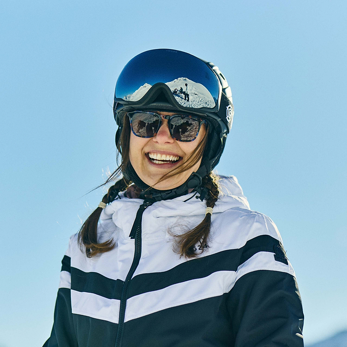 Panorama Womens Ski Jacket - Black/Optic White