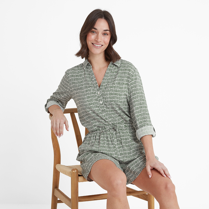 Callie Womens Shorts - Green Dash Print
