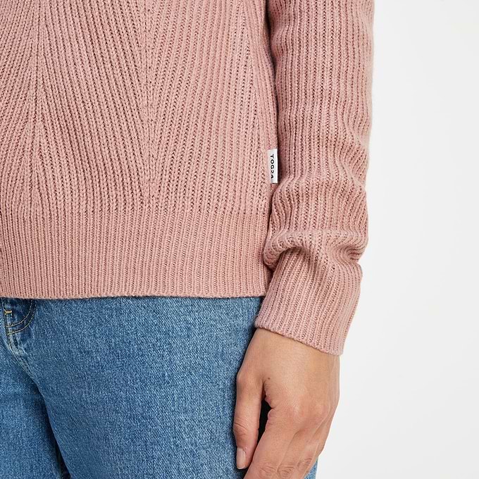 Helen Womens Knitted Jumper - Faded Pink