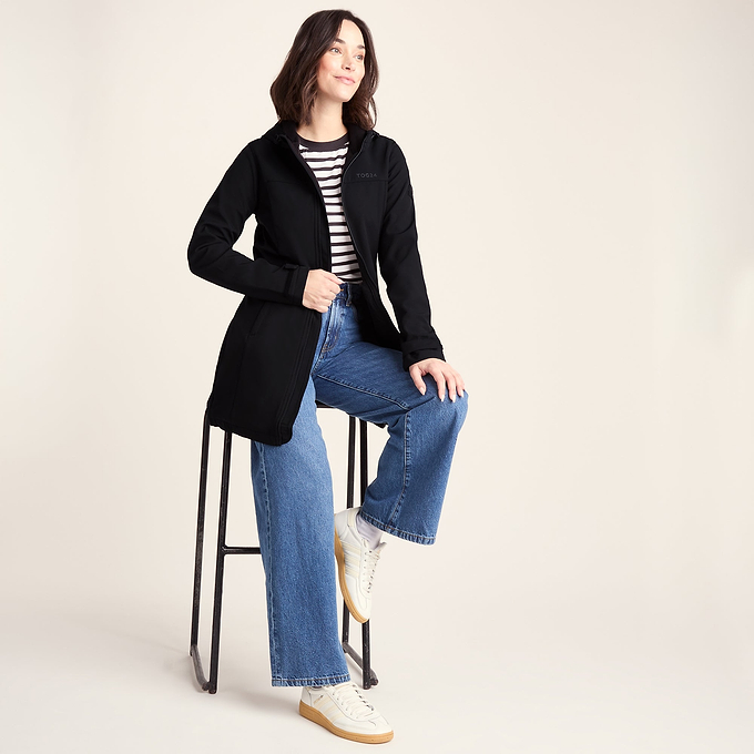 Keld Womens Long Shower Resistant Hooded Softshell Jacket - Black