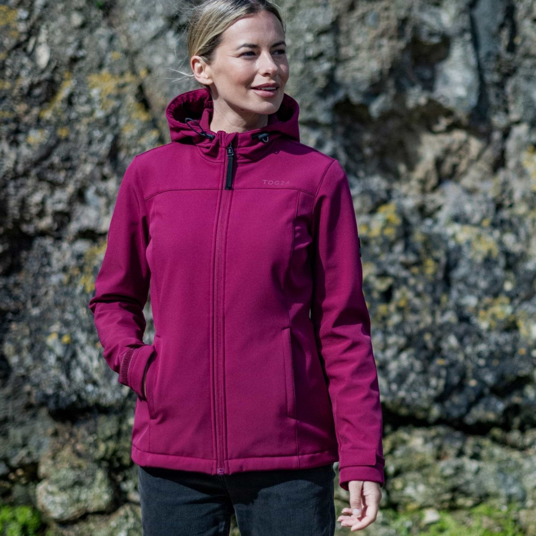 Womens softshell hot sale