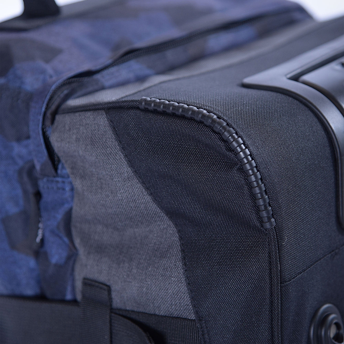 Surfanic Maxim 2.0 70L Roller Bag - Geo Camo