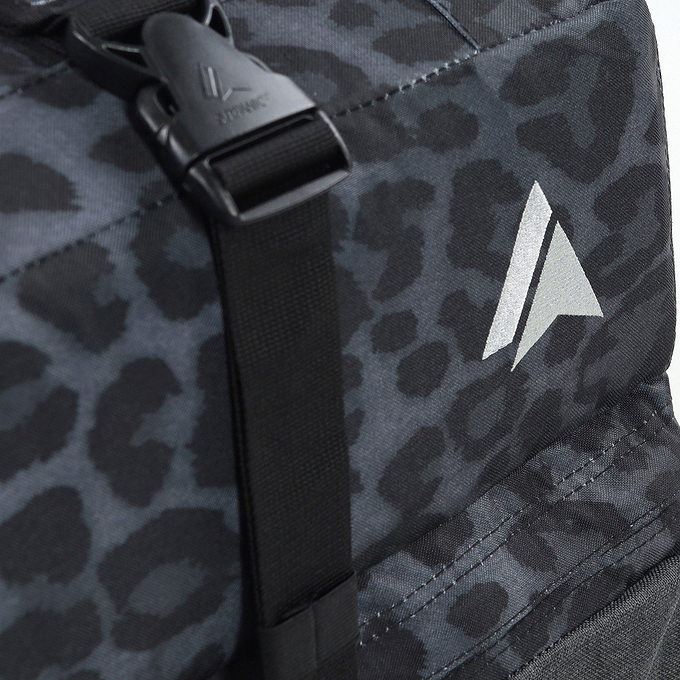 Surfanic Maxim 3.0 120L Roller Bag - Jet Black