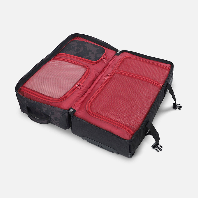 Surfanic Maxim 3.0 70L Roller Bag - Black