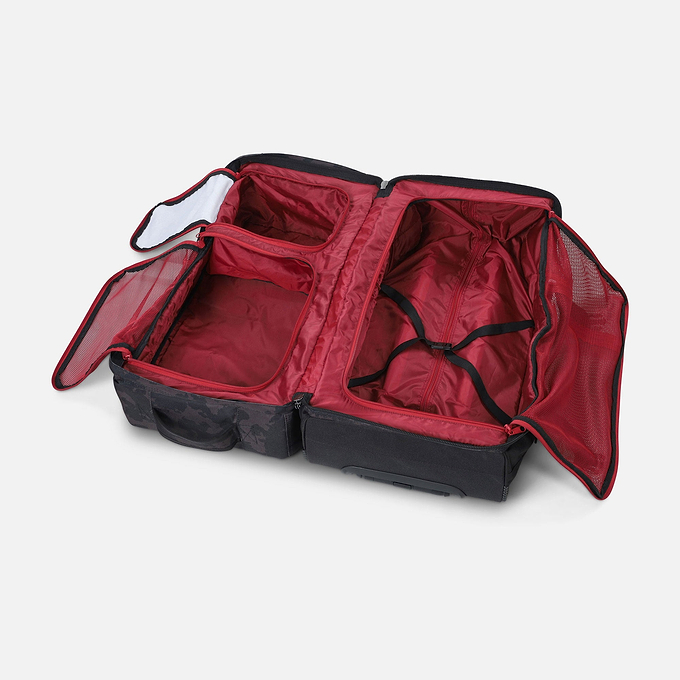 Surfanic Maxim 3.0 70L Roller Bag - Black