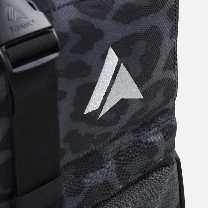 Surfanic Maxim 3.0 70L Roller Bag - Jet Black