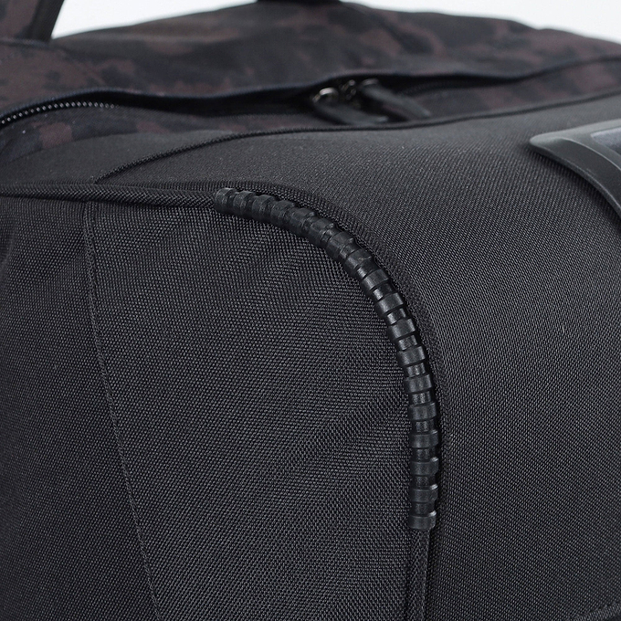 Surfanic Maxim 3.0 100L Roller Bag - Black