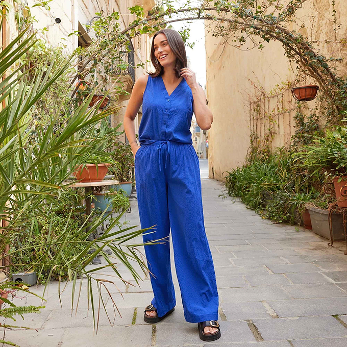 Zuzanna Womens Button Down Vest - Ultramarine Blue