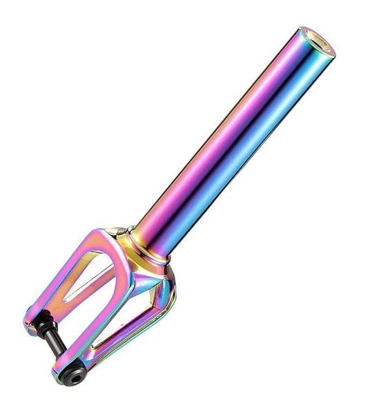 The Blunt Envy Diamond IHC stunt scooter fork in Oil Slick Neochrome features a glossy rainbow-colored finish. Made from CNC 6063 Aluminium, it sports a cylindrical stem and a two-pronged base with bolt connections. The surface showcases vibrant hues, making it an eye-catching choice for stunt scooters.