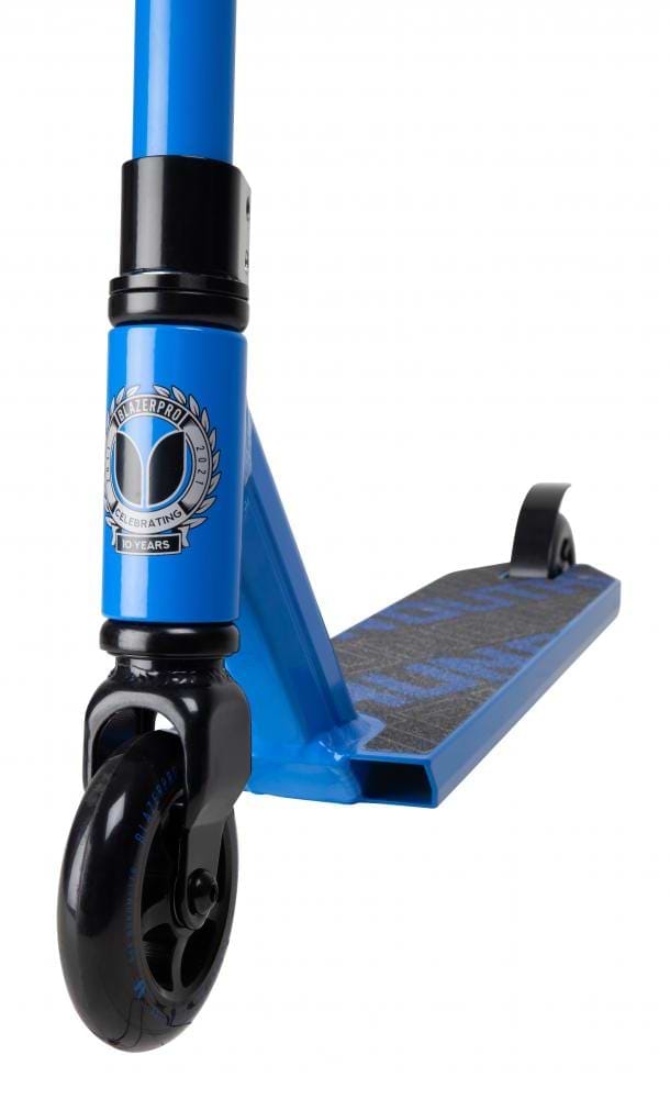 BlazerPro Complete Scooter Outrun - Trottinette Enfant Multicolore Neo Chrome - Skateboard Et Patin à Roulettes Mixte