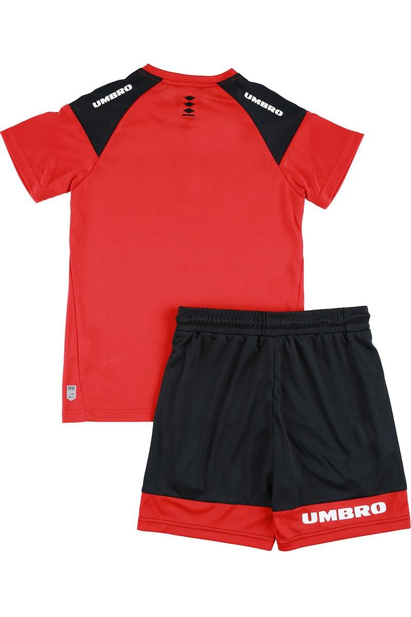 חליפה UMBRO לילדים