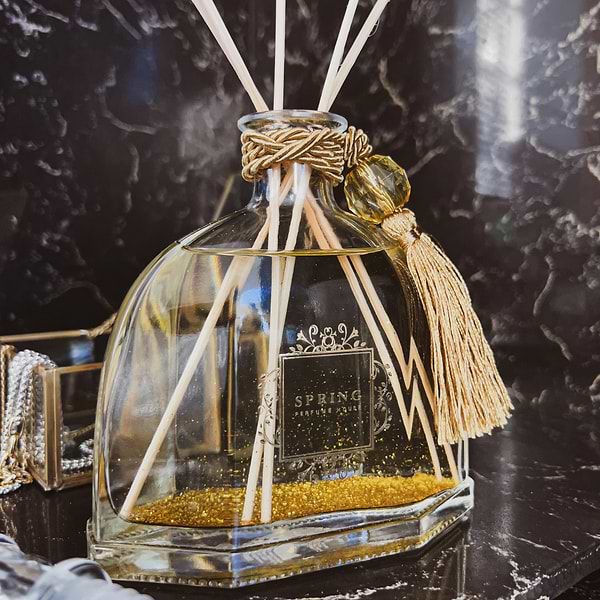 Gold & silver reed diffusers - SPRING USA
