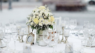 How to Choose the Perfect Wedding Theme to Reflect Your Personal Style