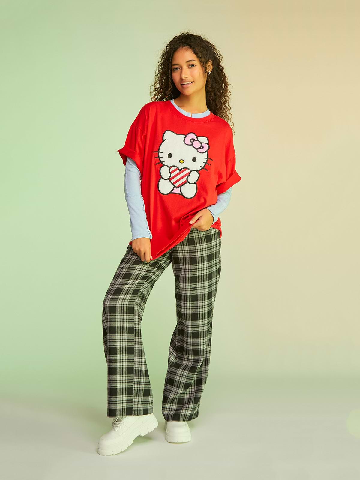 חולצת טי קצרה Hello Kitty & Friends