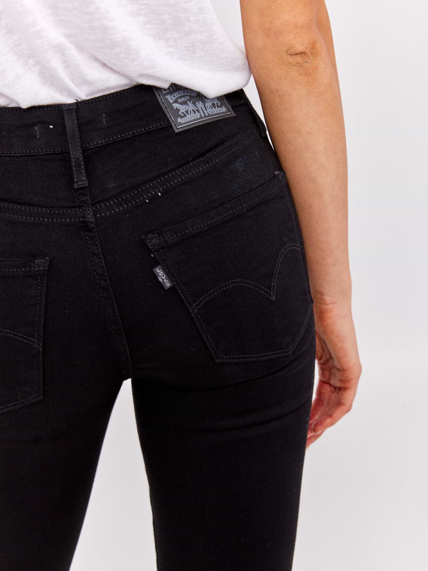 מכנסי ג'ינס ארוכים בגזרת סקיני 721- Levi's|ליוויס