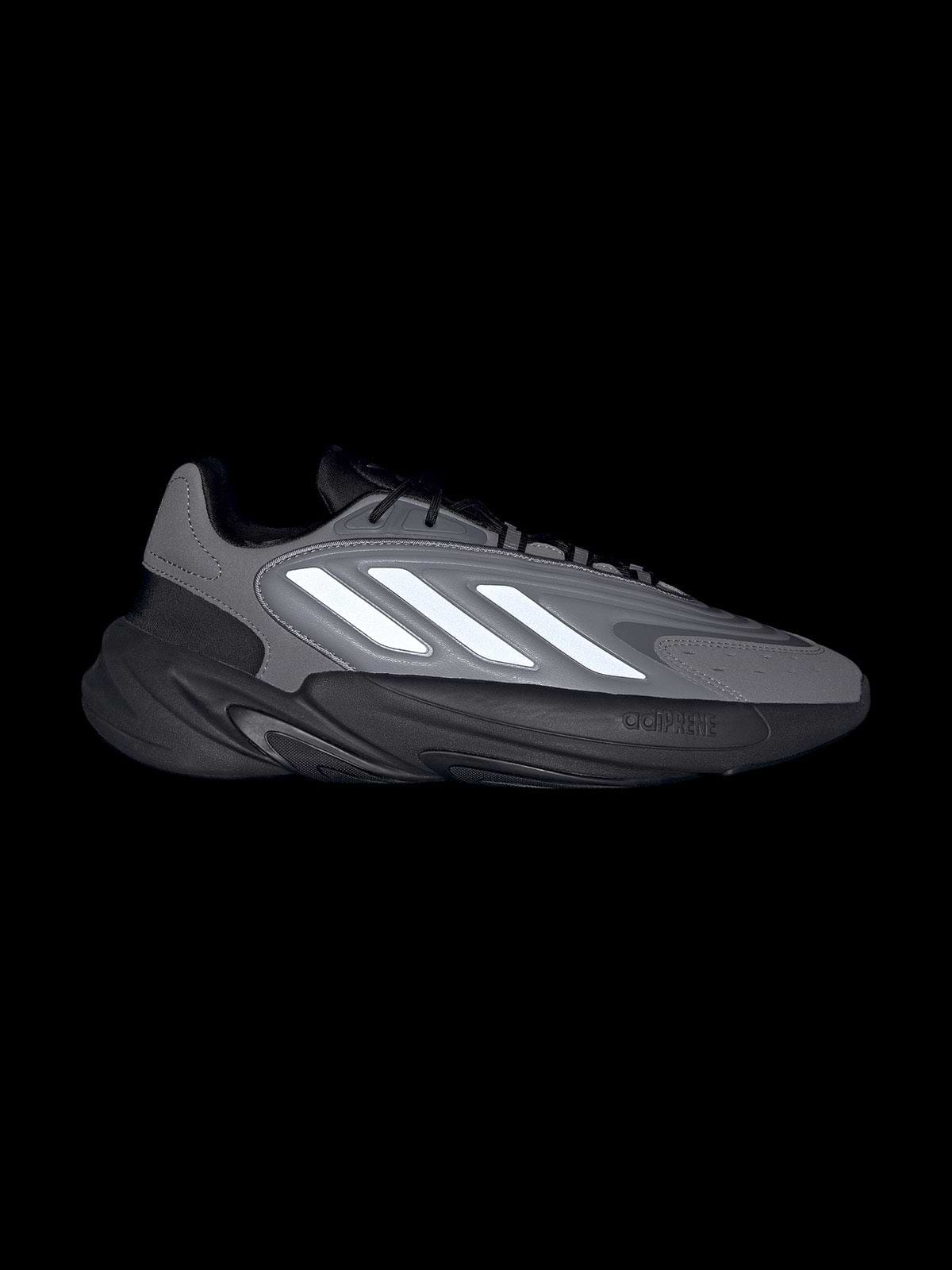 נעלי סניקרס OZELIA / גברים- Adidas Originals|אדידס אוריג'ינלס