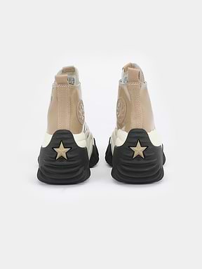 נעלי סניקרס גבוהות Run Star Motion / נשים