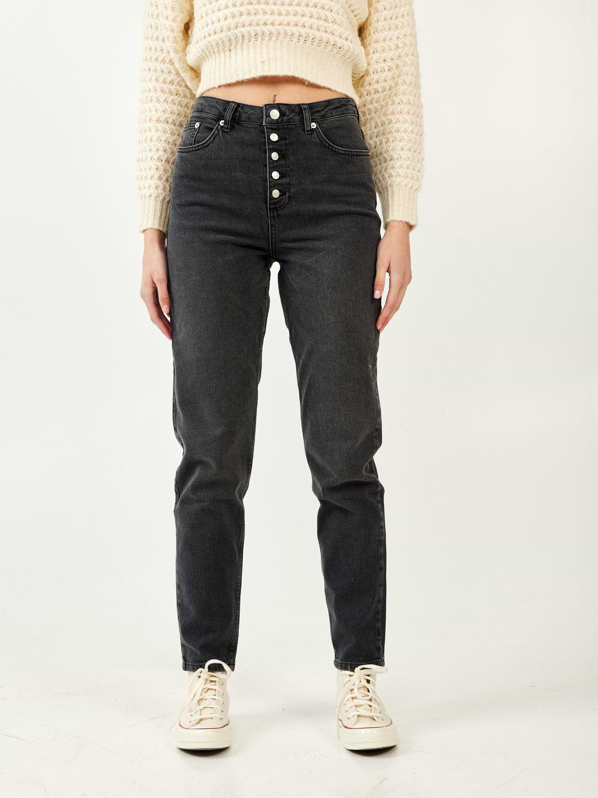 מכנסי ג'ינס בגזרה גבוהה וישרה- NA-KD|נייקד