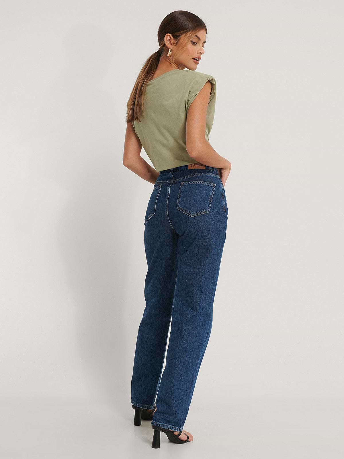 מכנסי ג'ינס בגזרת Wide Leg- NA-KD|נייקד