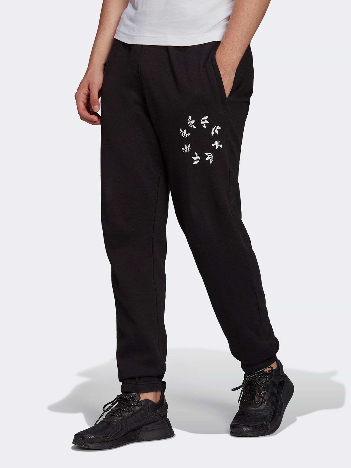 מכנסי טרנינג עם לוגו גרפי מודפס- Adidas Originals|אדידס אוריג'ינלס