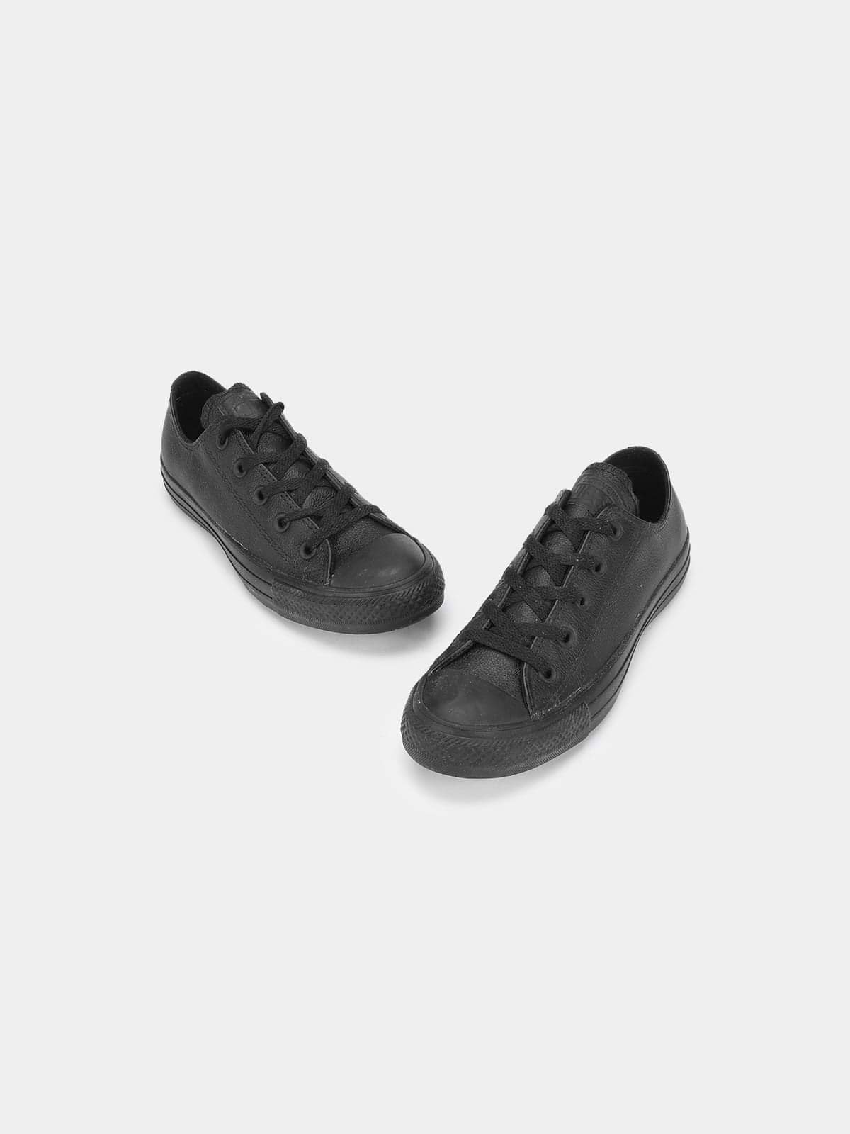 נעלי סניקרס נמוכות מעור / יוניסקס- Converse|קונברס
