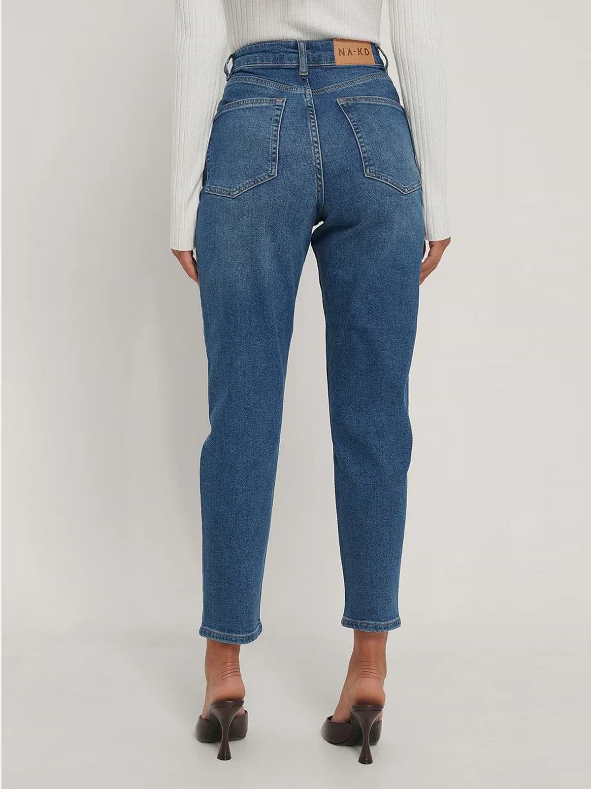 מכנסי ג'ינס בגזרת MOM