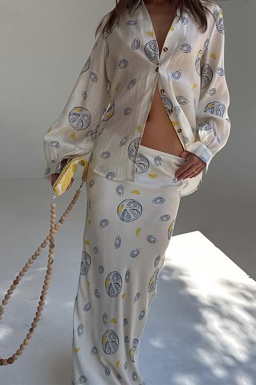 Oyster Miley Shirt