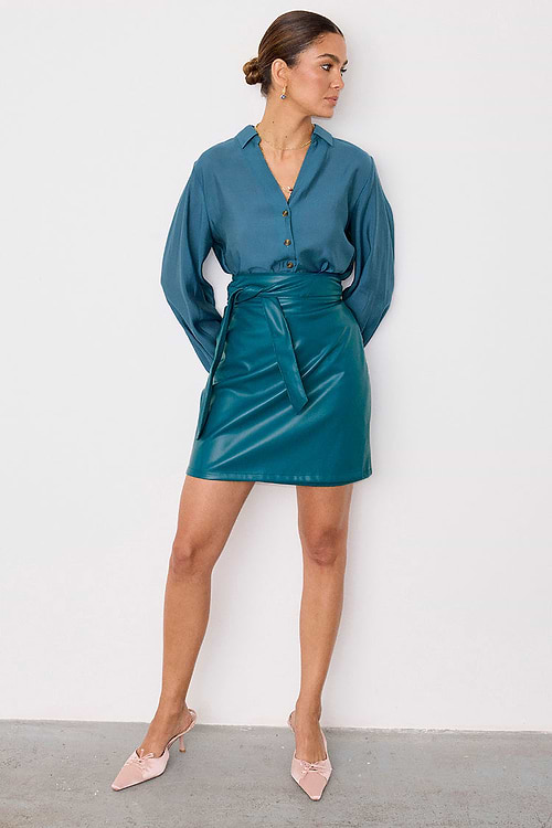 スカート DICH HENDERSON VEGAN LEATHER WRAP SKIRT Midi Vegan Leather Wrap Skirt – Elie Tahari