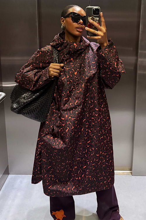 ジャケット・アウター REVERSIBLE FAKE BOA MIDI COAT Ameri（アメリ）の「REVERSIBLE FAKE BOA MIDI COAT（ムートンコート