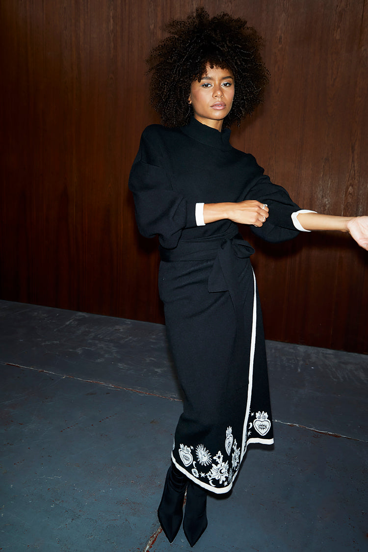 Model wearing Black Virgo Jaspre Skirt 