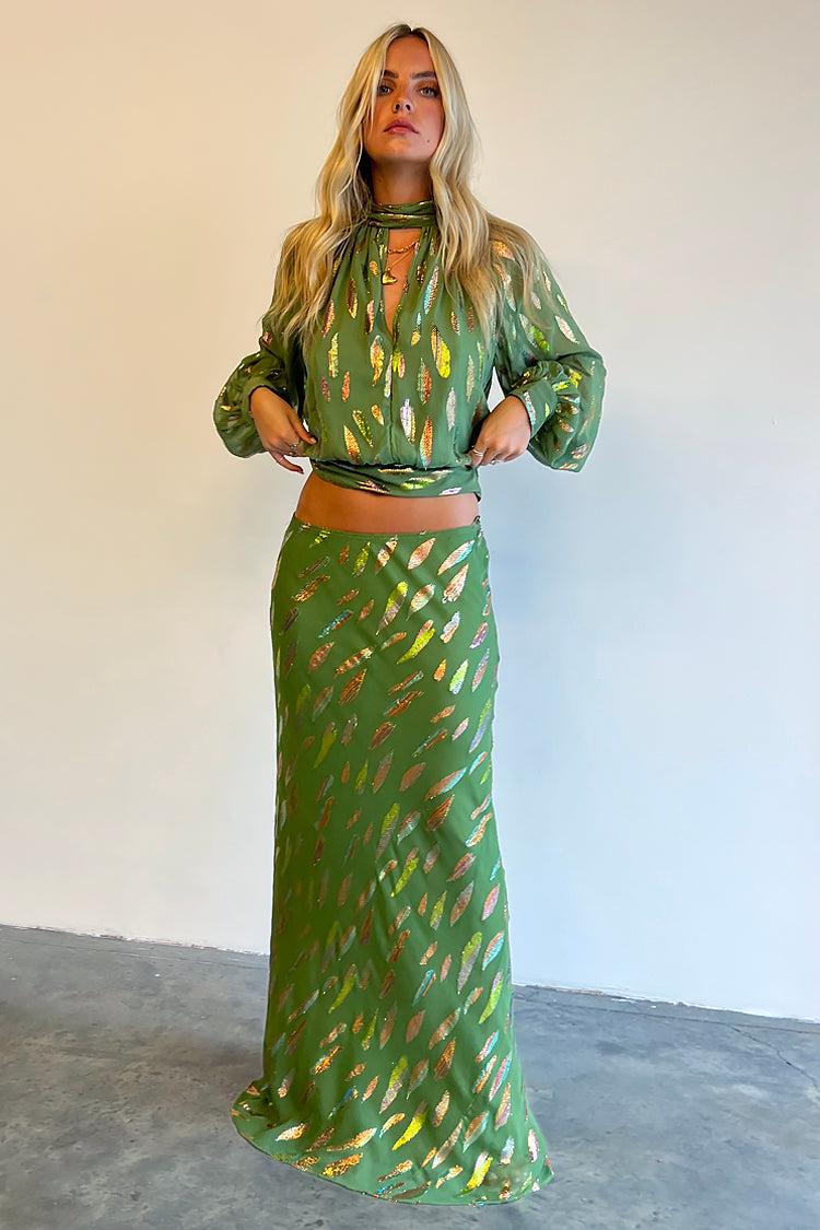 caption_Model wears Khaki Jacquard Slip Skirt in UK 8 / US 4