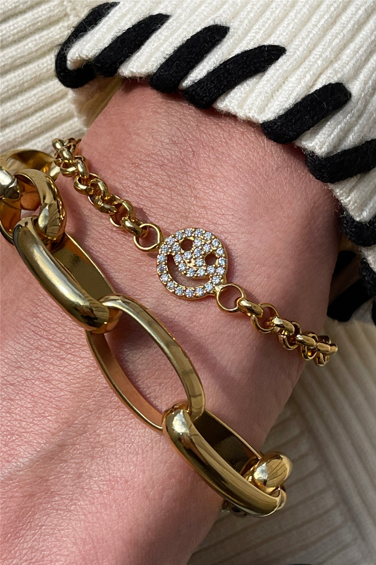 Crystal Smiley Face Tennis Bracelet 