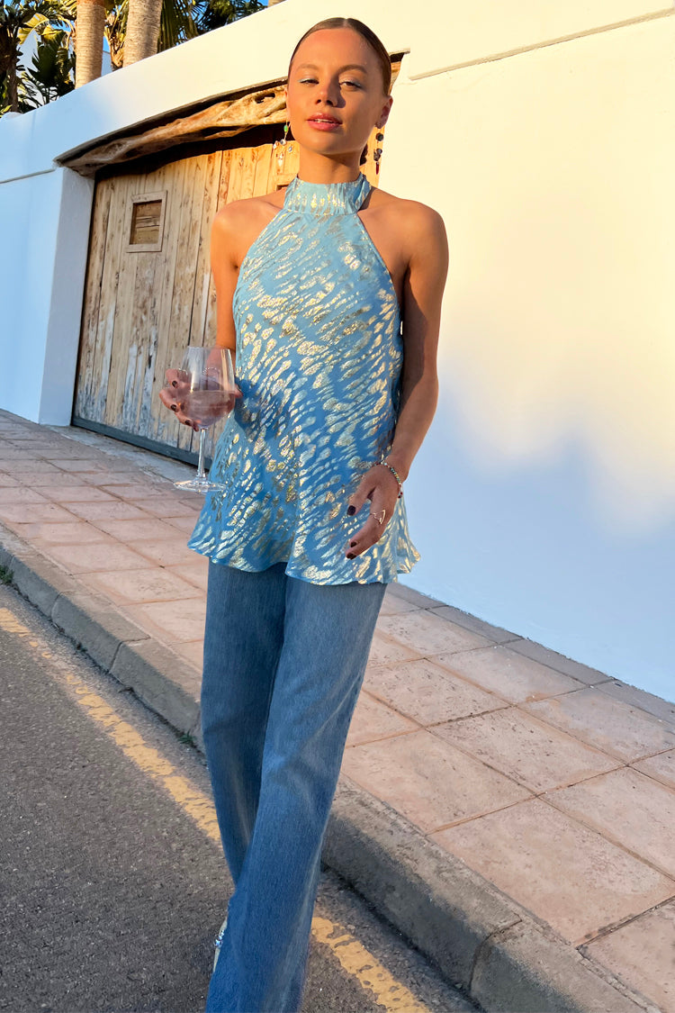 Model wearing Blue Jacquard Alysa Top facing the camera 