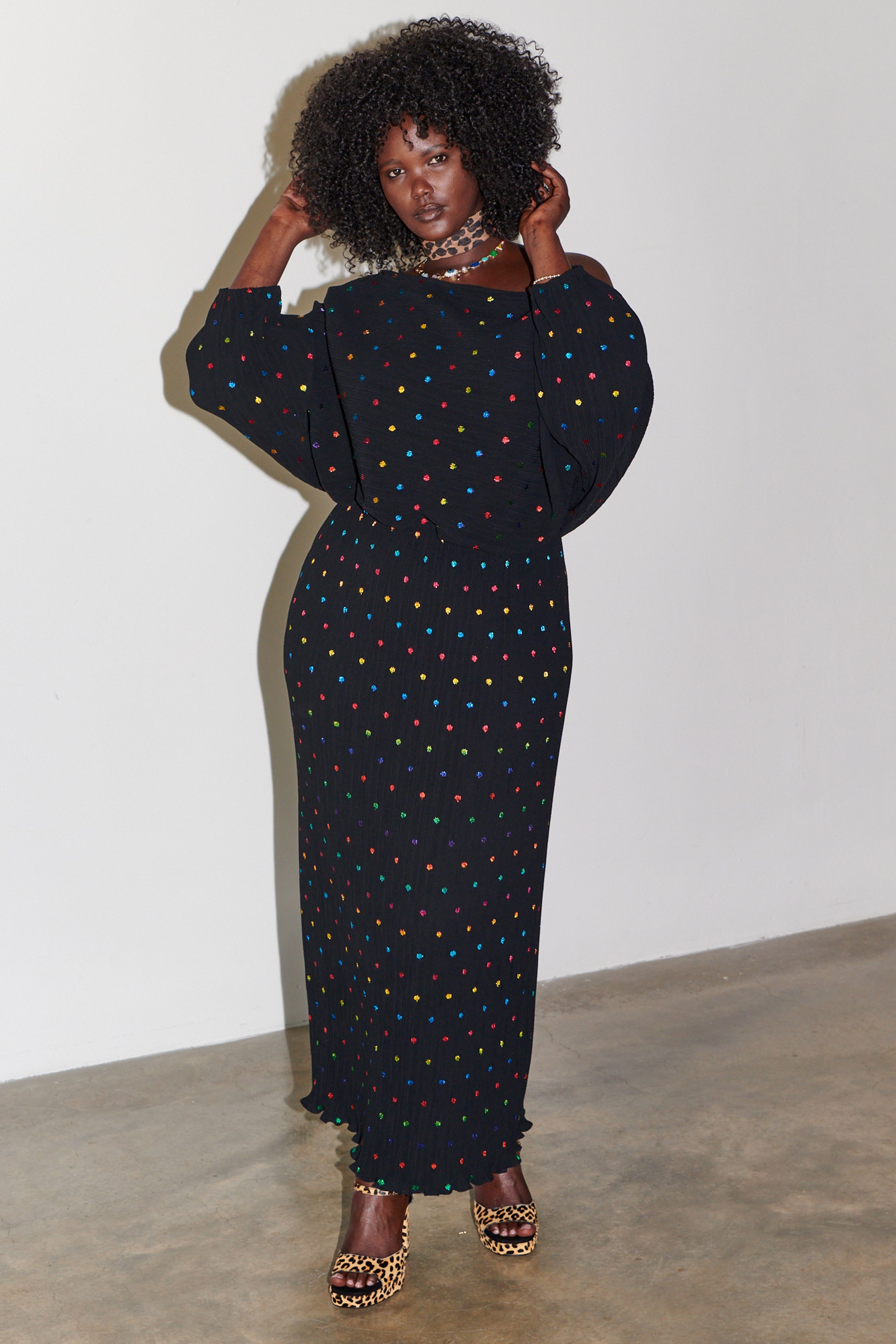 caption_Model wears Multi Spot Long Sleeve Tilly Dress in UK 18 / US 14