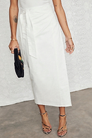 Thumbnail for caption_Model wears White Linen Jaspre Skirt in UK size 10/ US 6