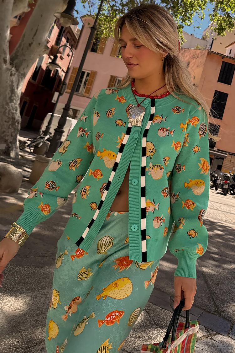 caption_Model wears Atlantis Cardigan in UK size 10/ US 6