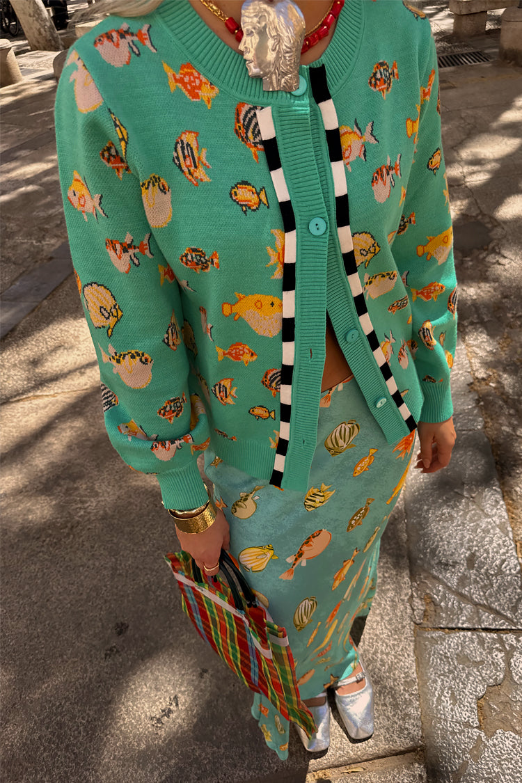 caption_Model wears Atlantis Cardigan in UK size 10/ US 6