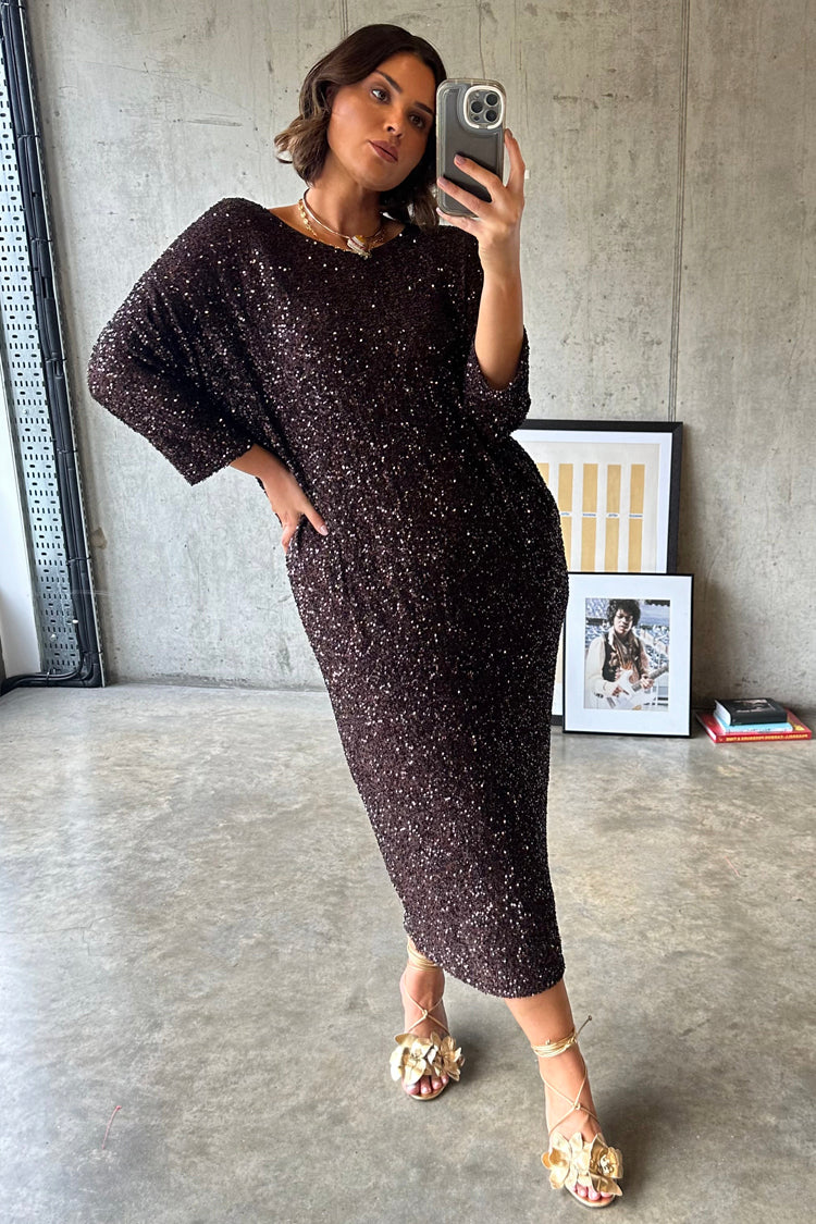caption_Model wears Chocolate Sequin Jem Dress in UK size 18/ US 14