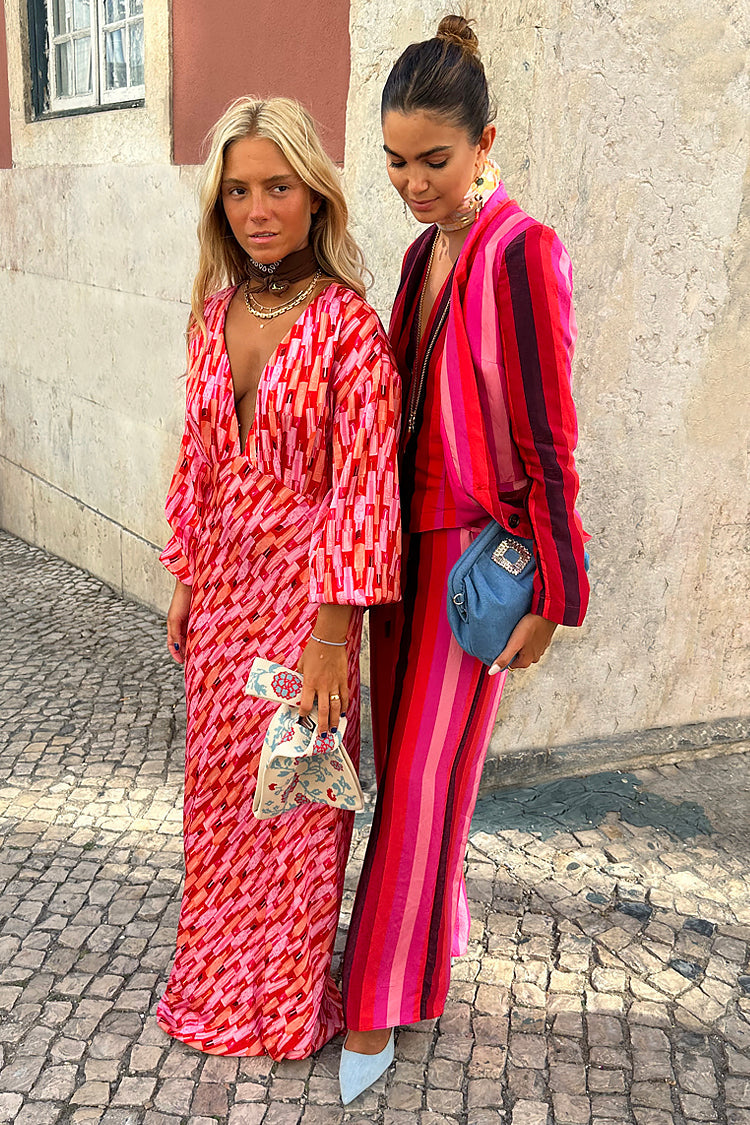 caption_Model wears Pink Stripe Elisa Trousers in UK size 8/ US 4
