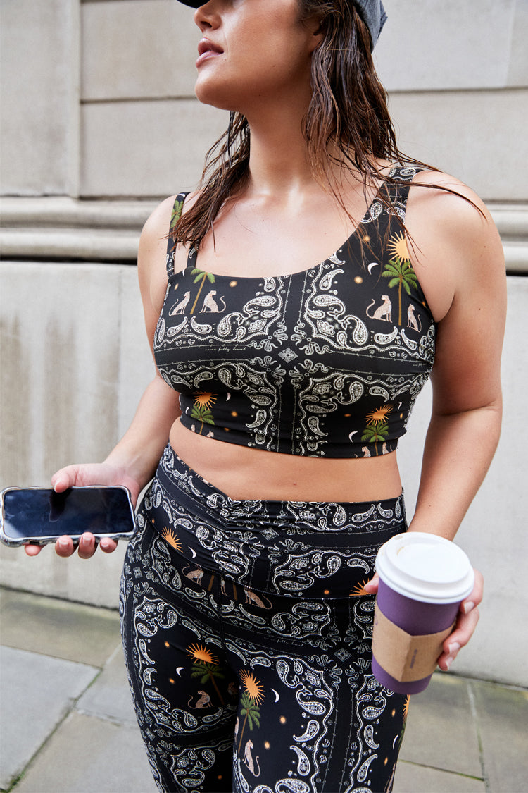 caption_Model wears  Running Wild Gym Legging in UK size 16/ US 12
