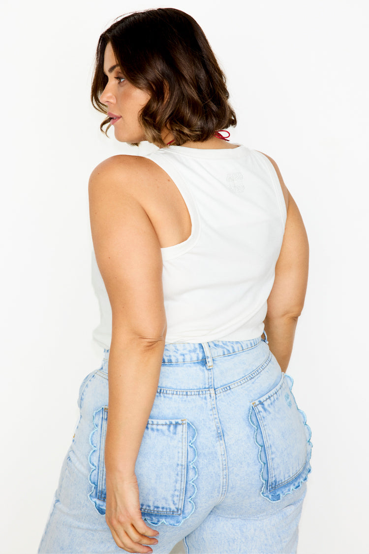 Scallop Detail Straight Leg Jeans