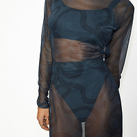 Thumbnail for caption_Model wears Snake Mesh Skirt in UK size 10/ US 6