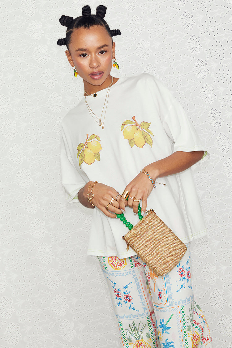 caption_Model wears Lemon Boob T-shirt in UK size 10/ US 6