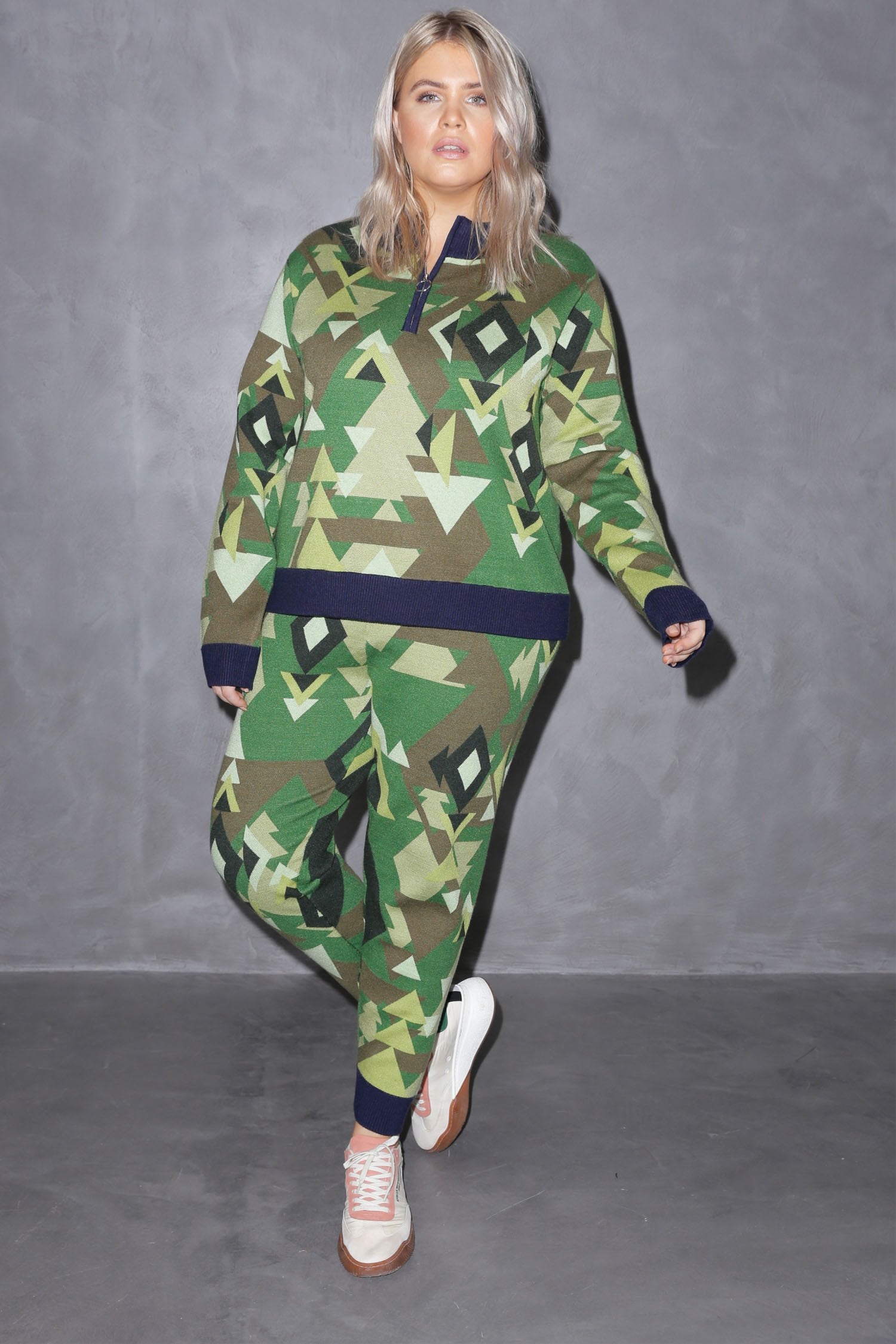 Aspen Greens Knit Pant - Curve - nfd-demo-dev