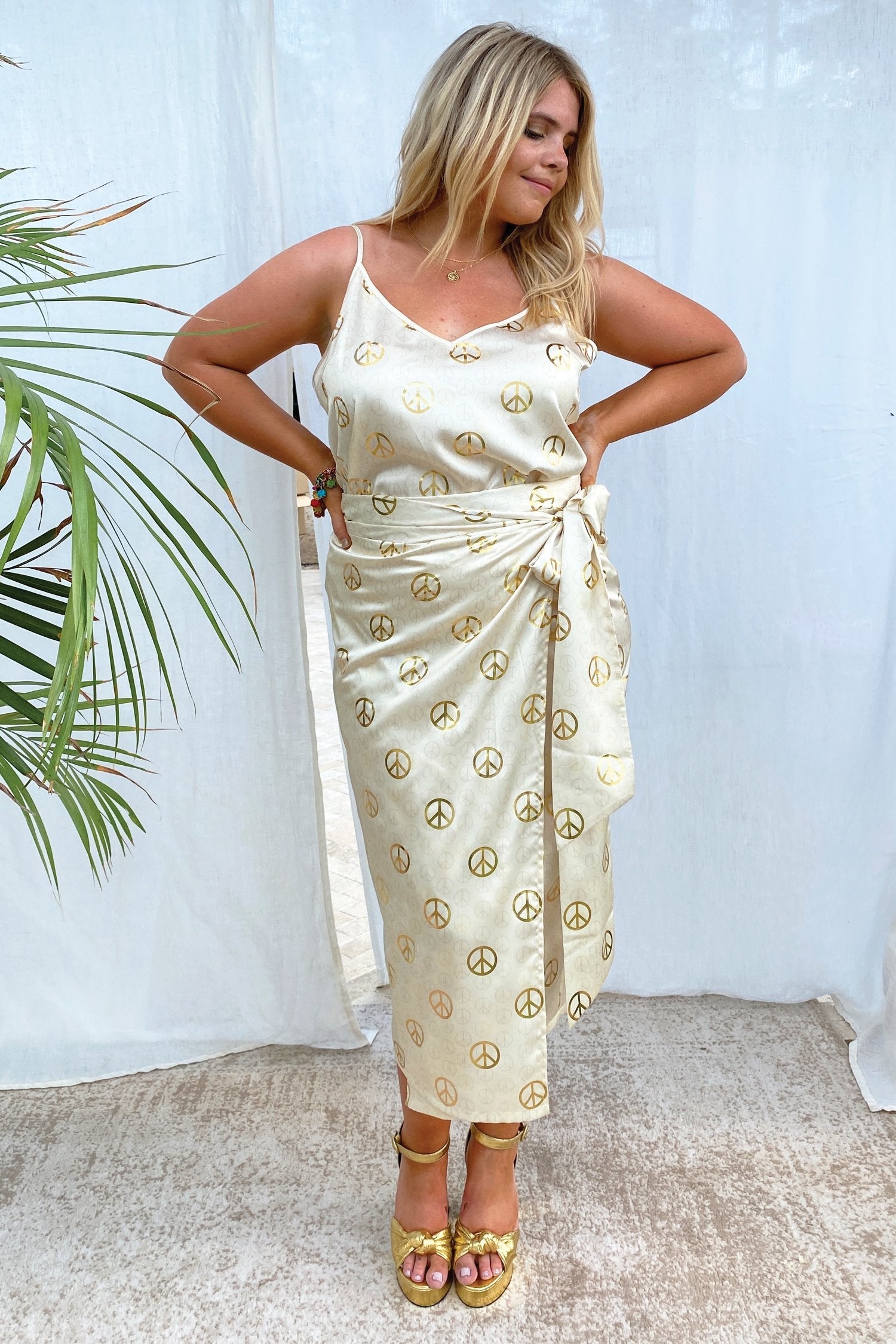 Gold Peace Cami Top - Curve - nfd-demo-dev