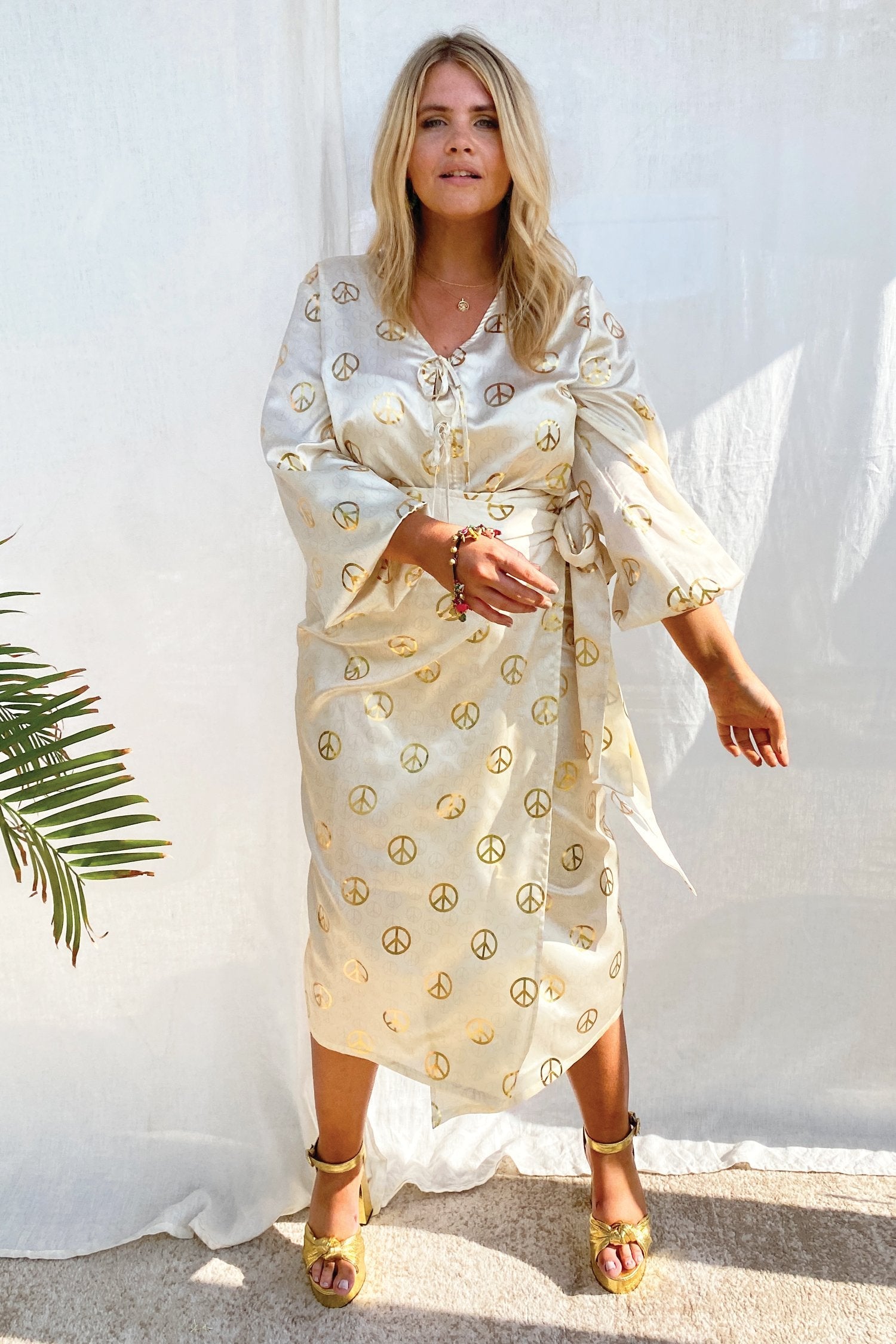 Gold Peace Frill Top - Curve - nfd-demo-dev