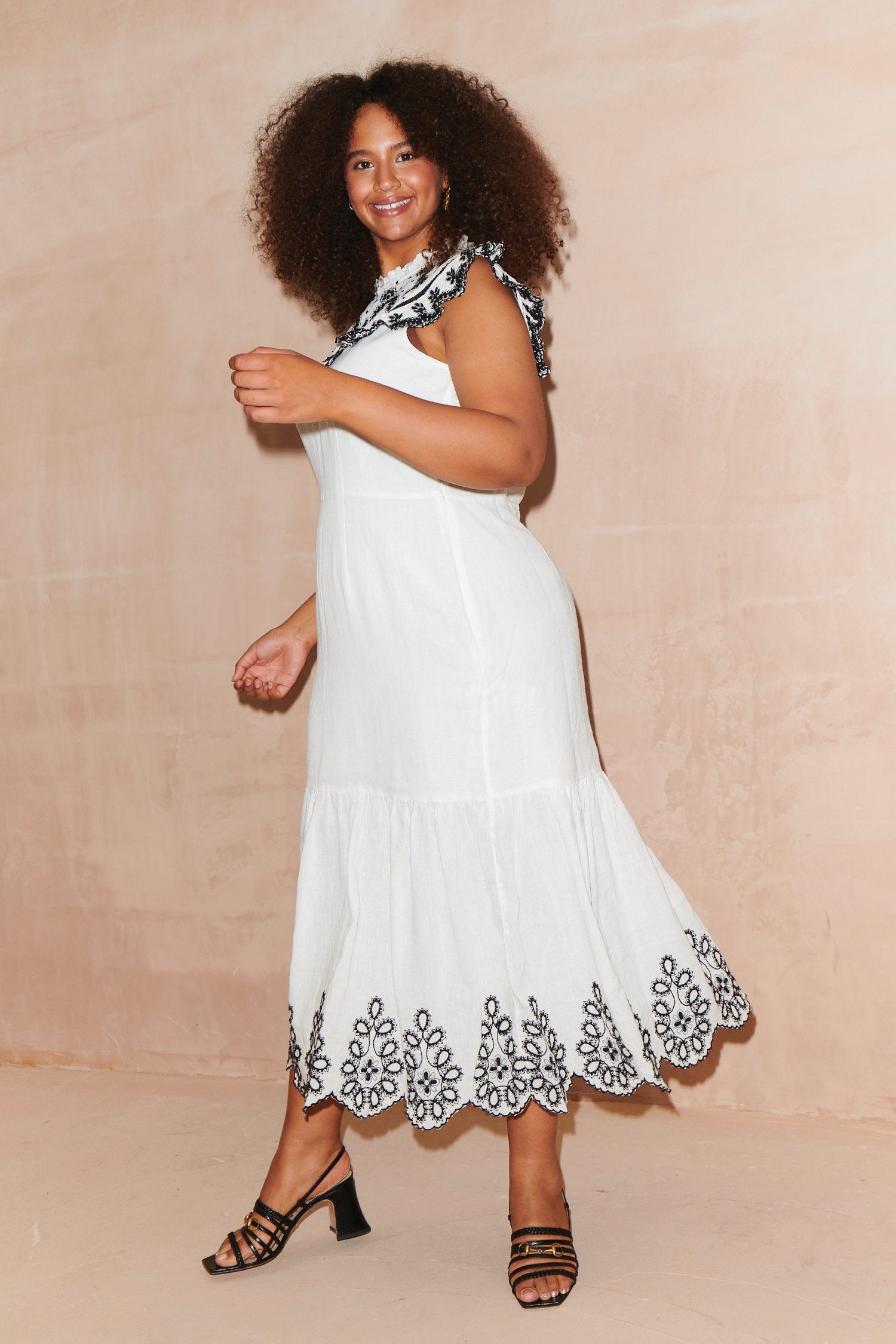 Indie Embroidered Dress - Curve - nfd-demo-dev