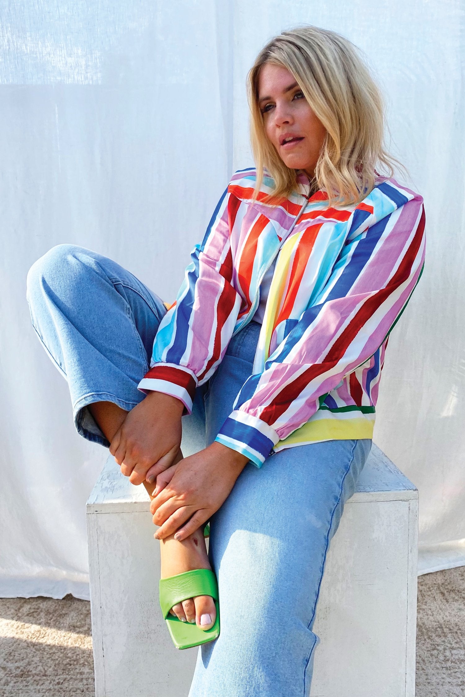 Straight-Leg-Light-Blue-Wash-Curve-£79