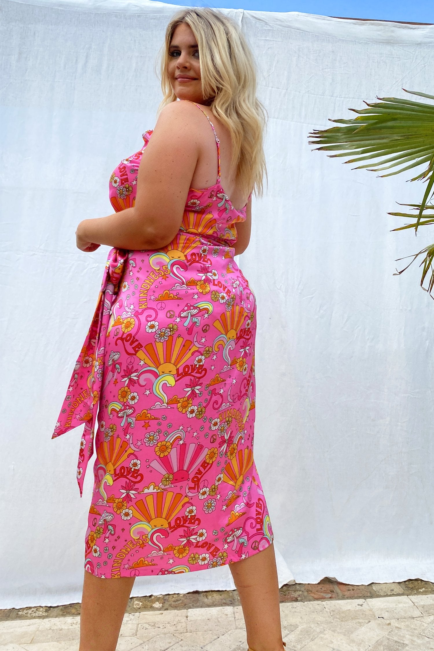 Pink-Kindness-Jaspre-Curve-£59